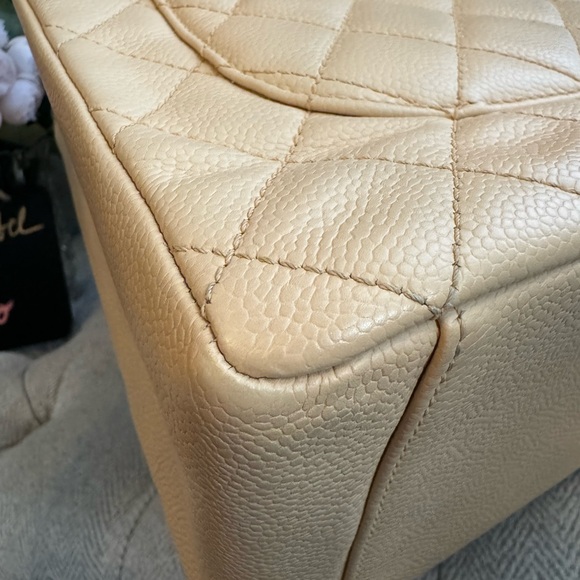 Price is FIRM*Chanel beige caviar GST - Picture 13 of 16